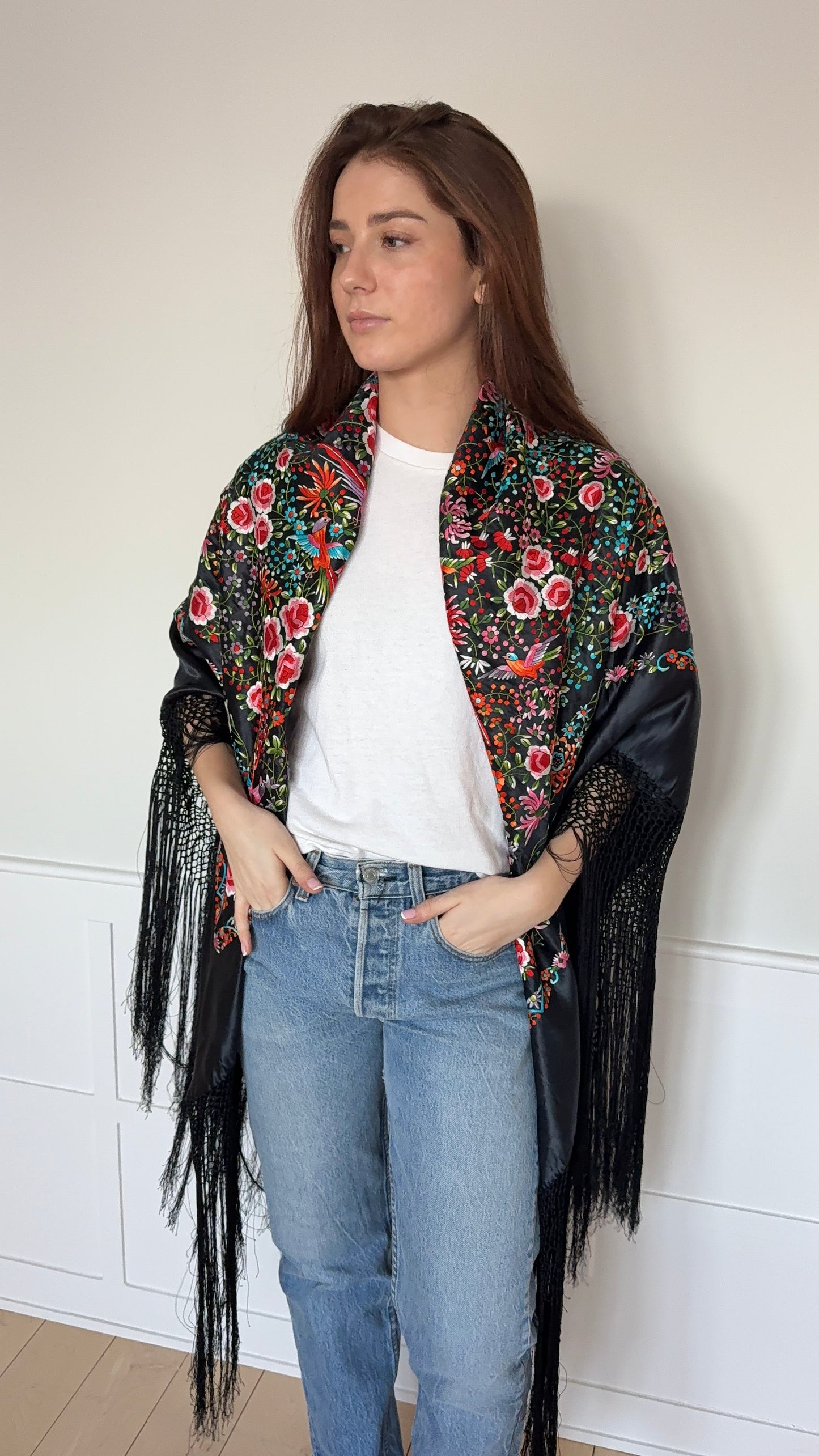 Embroidered Piano Shawl with Fringes