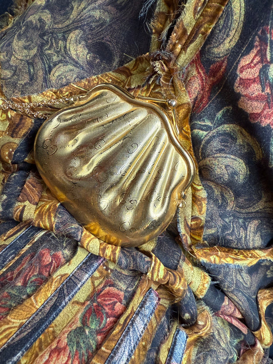 Gucci Mini Shell Bag