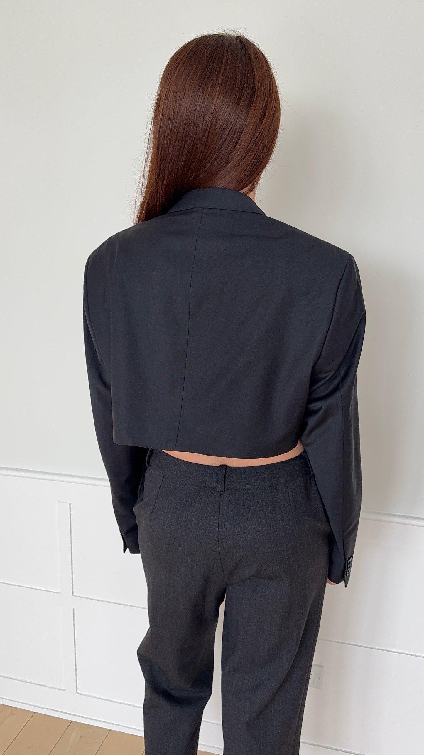 Vintage Black Cropped Blazer