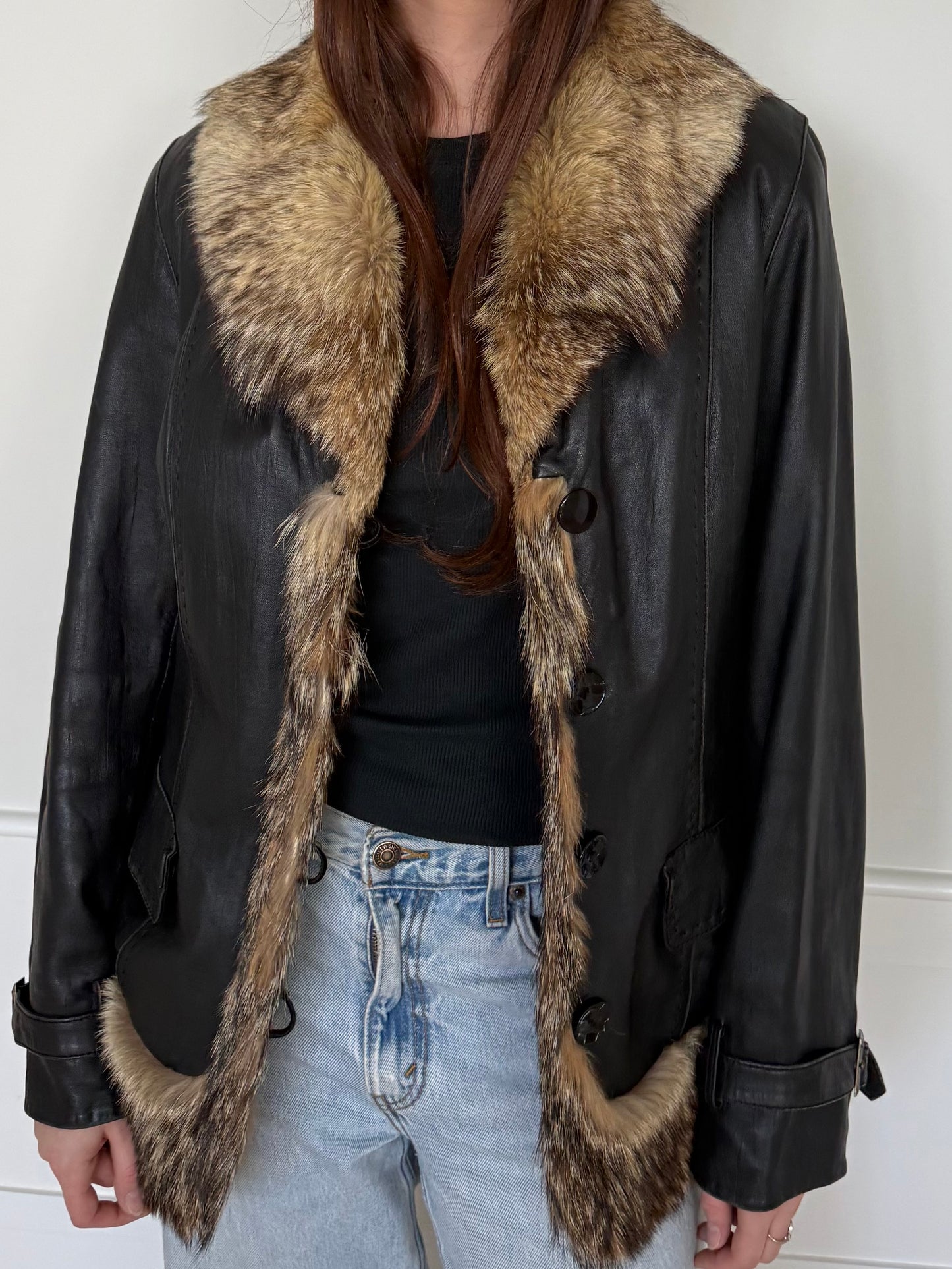 Vintage Leather Jacket with Fur Collar