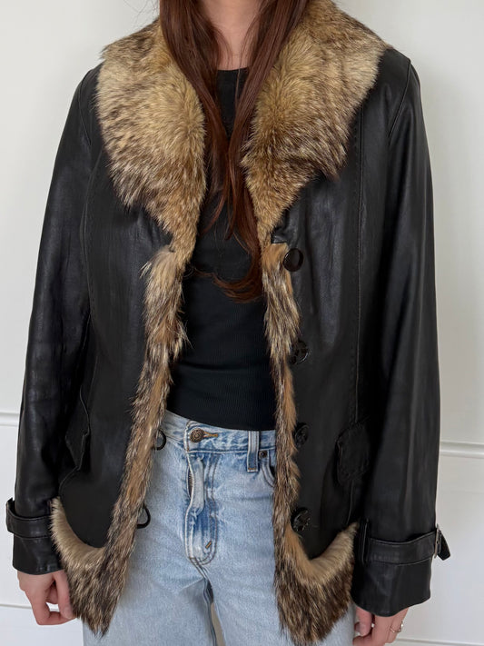 Vintage Leather Jacket with Fur Collar