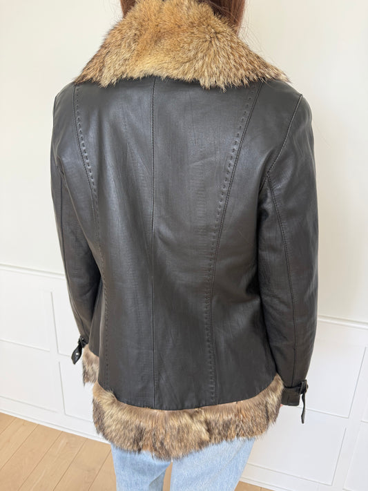 Vintage Leather Jacket with Fur Collar